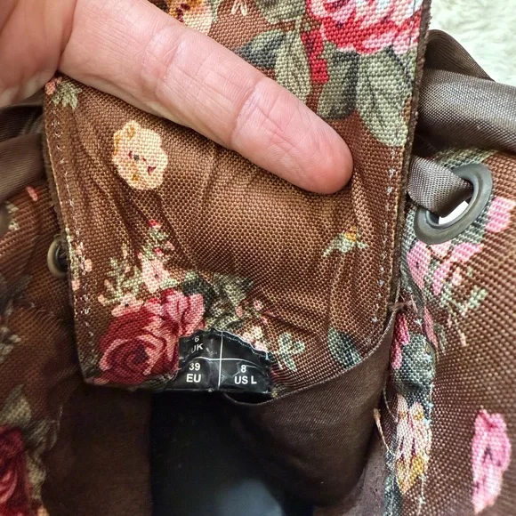 Dr. Marten Triumph floral fold over combat boots size 8 - Picture 2 of 11